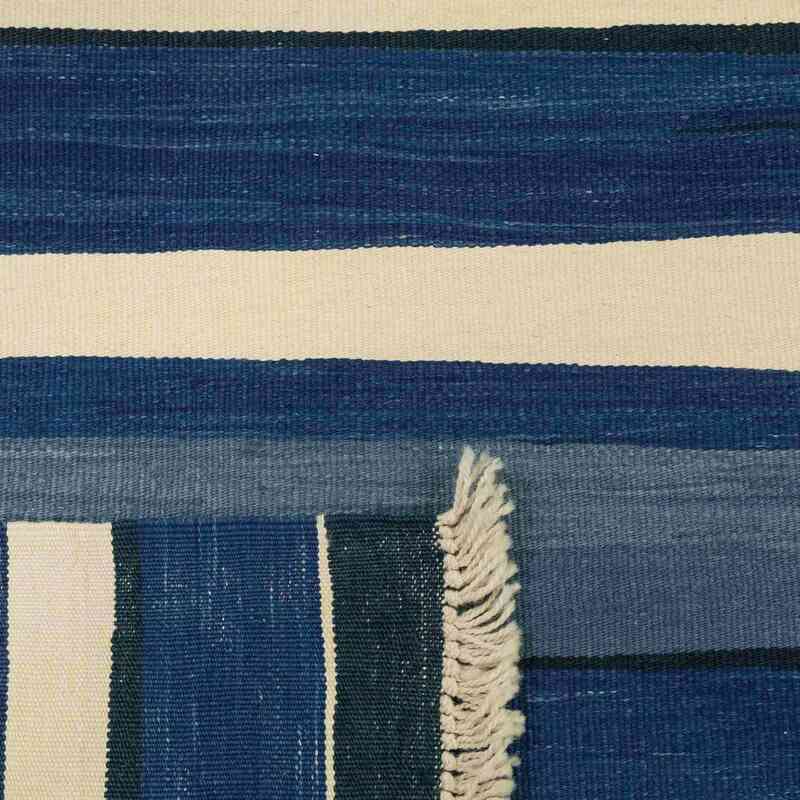Lacivert, Açık Mavi Yeni Kök Boya El Dokuma Kilim - 180 cm x 243 cm - K0004608