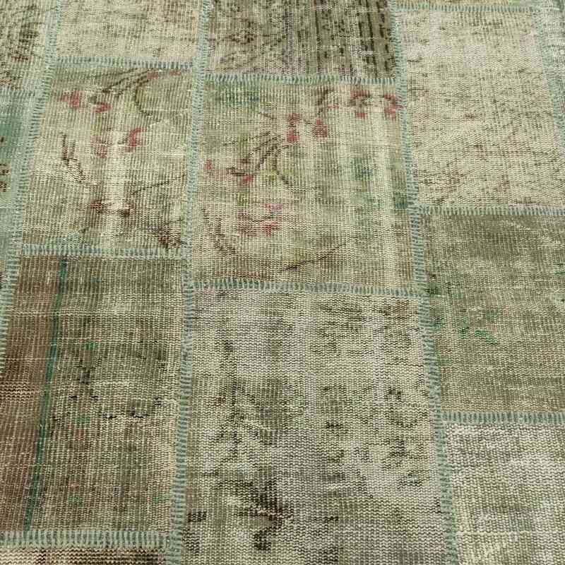 Green, Grey Patchwork Hand-Knotted Turkish Rug - 6' 8" x 9' 10" (80" x 118") - K0016074