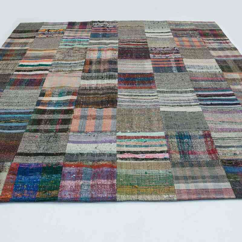 Multicolor Patchwork Kilim Rug - 7' 10" x 9' 10" (94" x 118") - K0020310