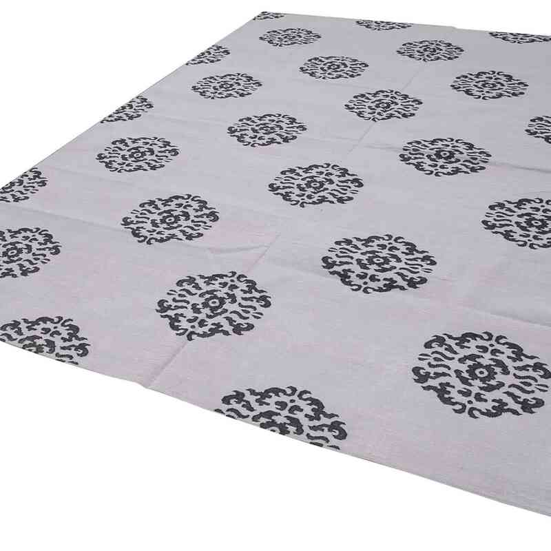 New Dhurrie Rug - 7' 10" x 9' 10" (94" x 118") - K0037379