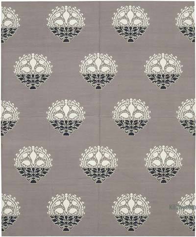 New Dhurrie Rug - 8' 2" x 10'  (98" x 120")