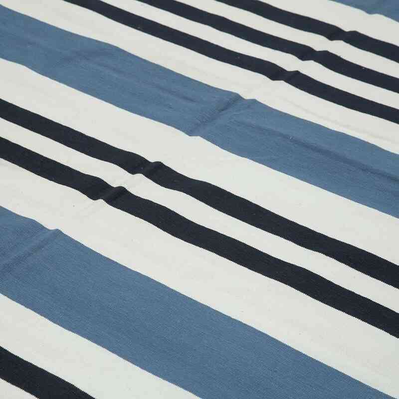 New Dhurrie Rug - 8' 11" x 12'  (107" x 144") - K0037574