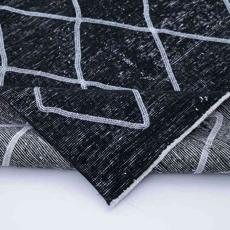 Negro Alfombra Turca bordada sobre teñida vintage - 144 cm x 374 cm - K0038621