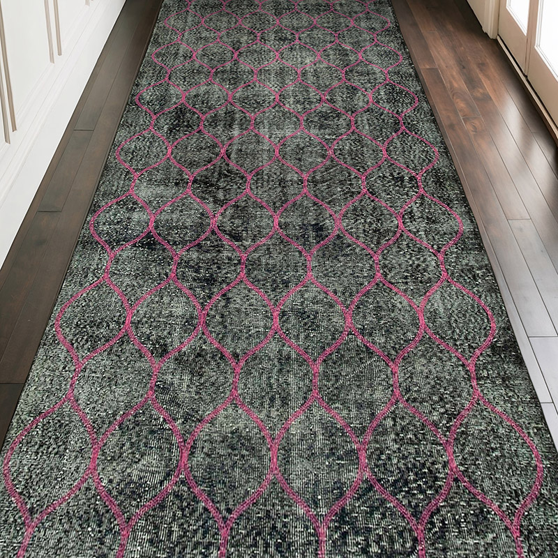 Negro Alfombra Turca bordada sobre teñida vintage - 146 cm x 352 cm - K0038629