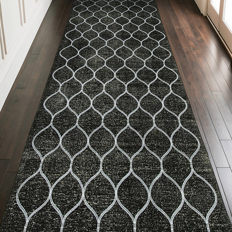 Negro Alfombra Turca bordada sobre teñida vintage - 147 cm x 404 cm - K0038709
