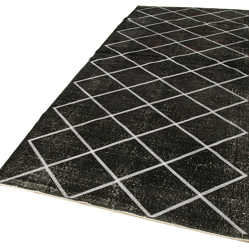 Black Embroidered Over-dyed Turkish Vintage Runner - 4' 8" x 11' 3" (56" x 135") - K0038712