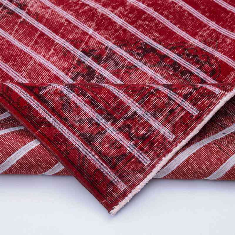 Rojo Alfombra Turca bordada sobre teñida vintage - 140 cm x 396 cm - K0038758