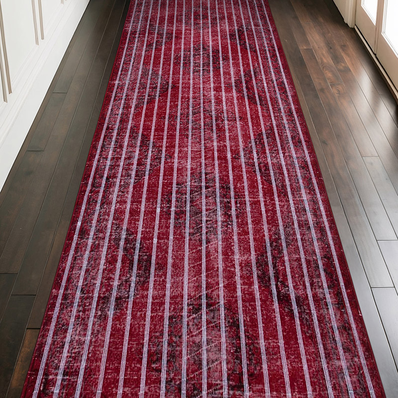 Rojo Alfombra Turca bordada sobre teñida vintage - 140 cm x 396 cm - K0038758