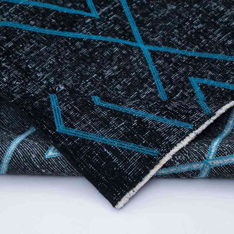 Negro Alfombra Turca bordada sobre teñida vintage - 148 cm x 380 cm - K0038764