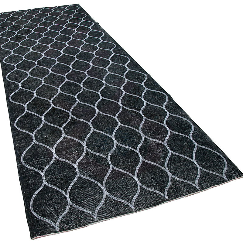 Embroidered Over-dyed Turkish Vintage Runner - 4' 8" x 13' 1" (56" x 157") - K0038777