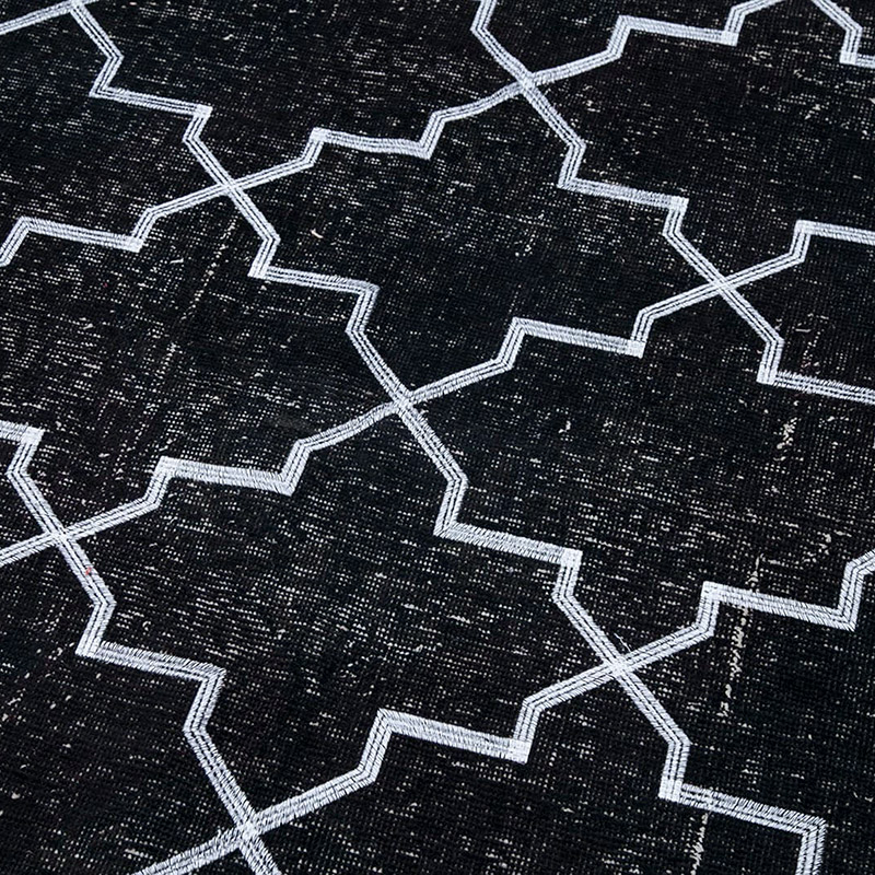 Negro Alfombra Turca bordada sobre teñida vintage - 145 cm x 400 cm - K0038796
