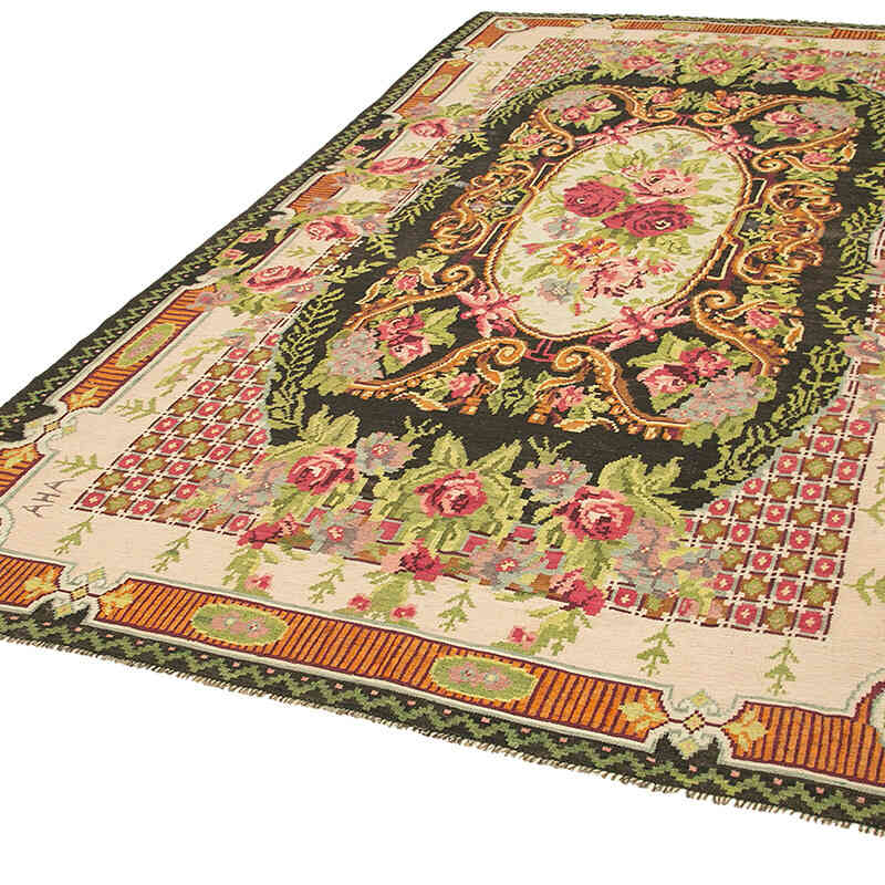 Vintage Handwoven Moldovan Kilim Rug - 7'  x 11' 8" (84" x 140") - K0039046