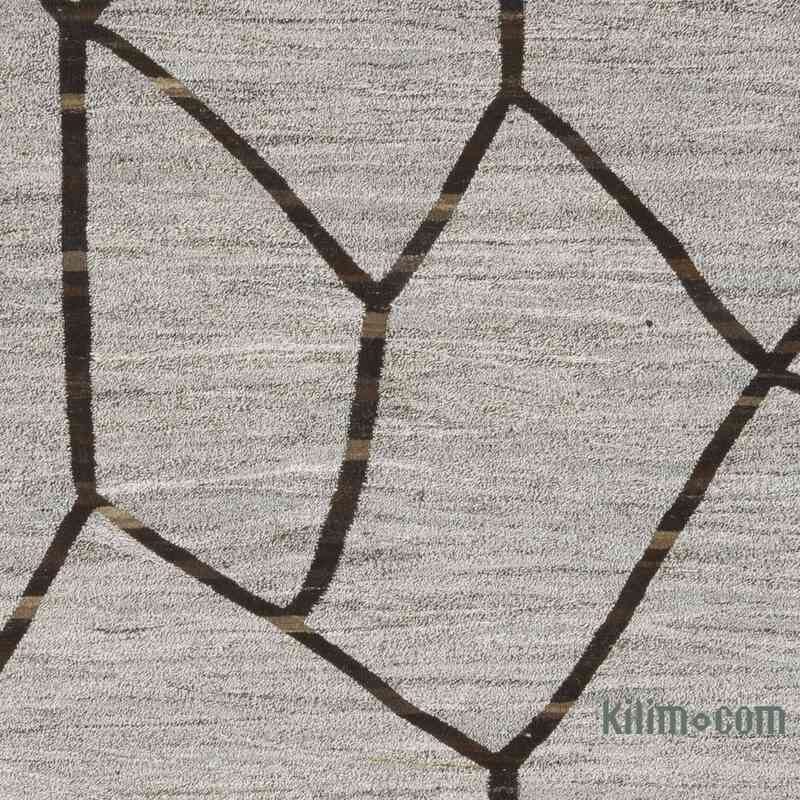 New Contemporary Handwoven Kilim Rug - 7' 11" x 10' 8" (95" x 128") - Vintage Yarn - K0039654