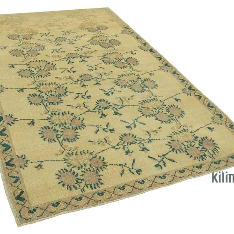 All Wool Hand-Knotted Vintage Turkish Rug - 5' 1" x 8' 4" (61" x 100") - K0039834