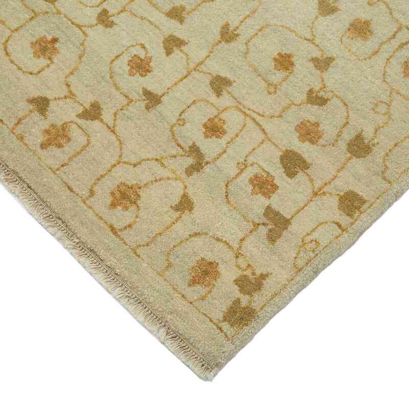 New Hand Knotted Wool Rug - 10' 1" x 13' 1" (121" x 157") - K0040767