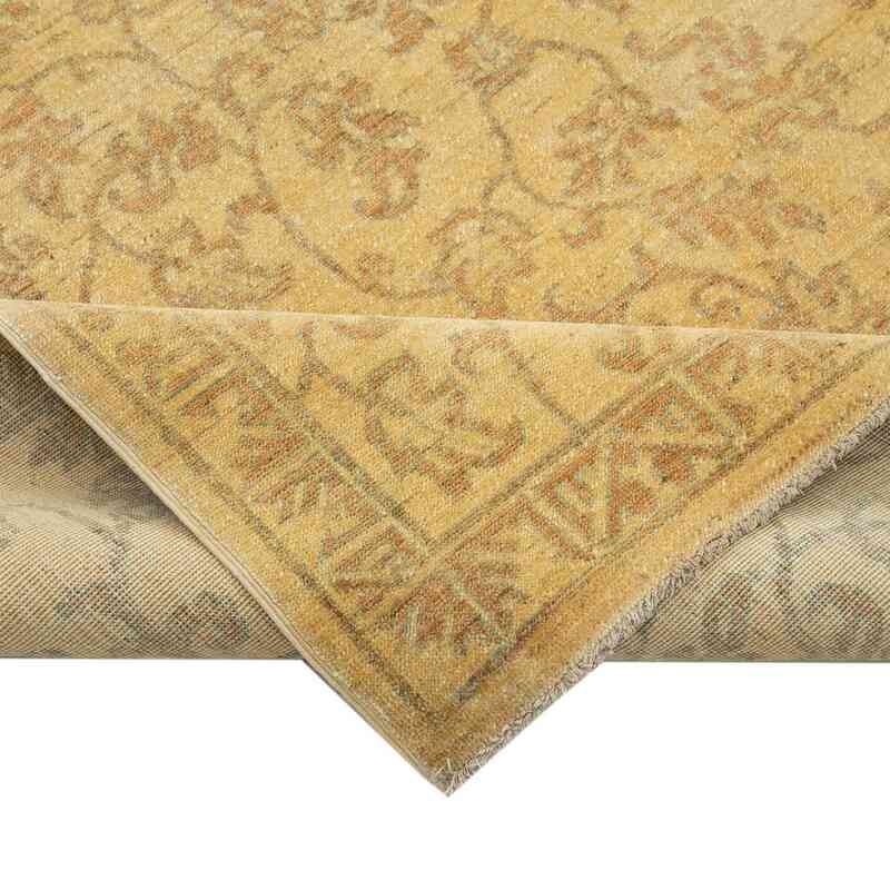 New Hand Knotted Wool Oushak Rug - 5' 10" x 8' 7" (70" x 103") - K0040973