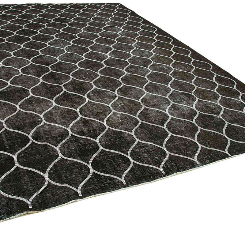 Siyah İşlemeli ve Boyalı El Dokuma Vintage Halı - 300 cm x 381 cm - K0042742