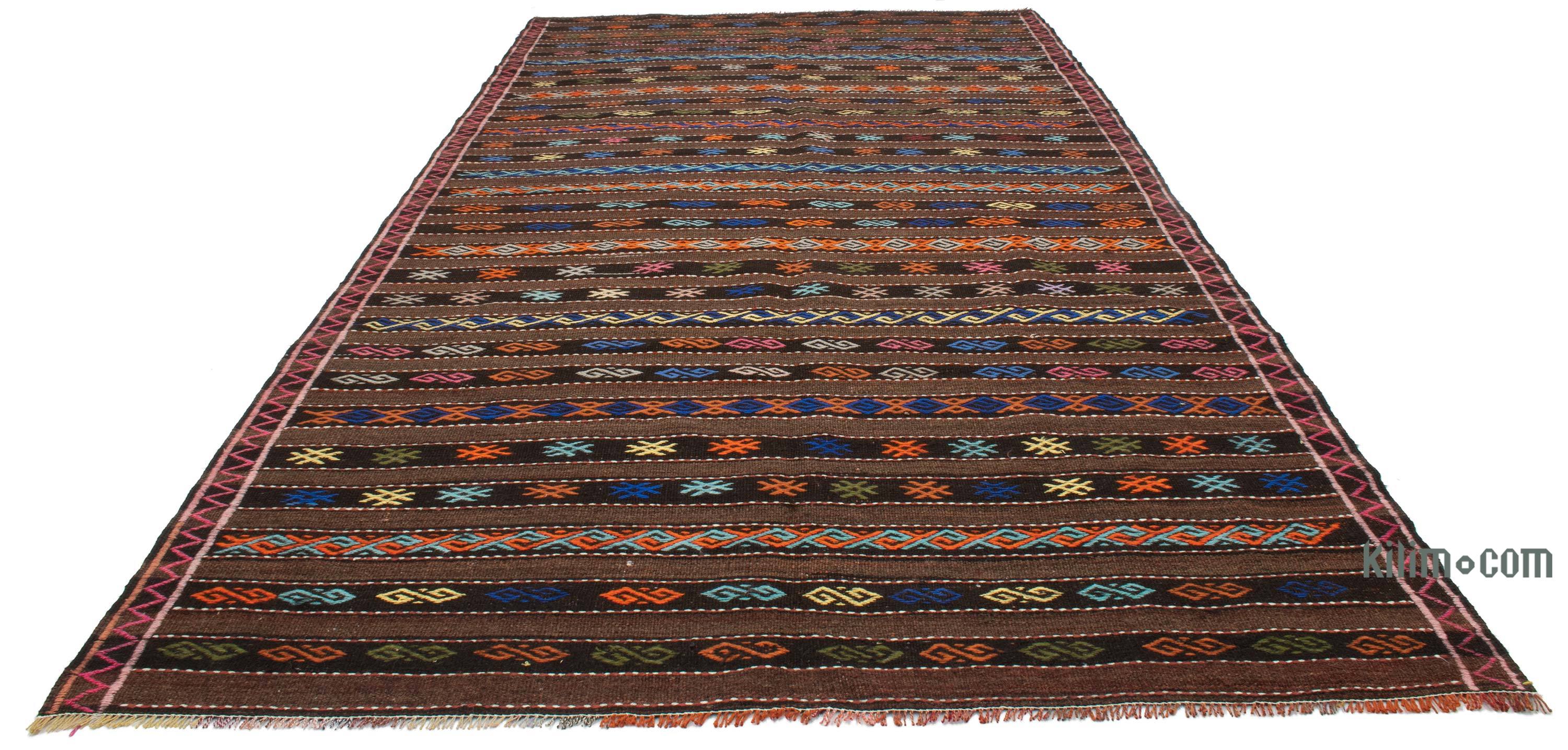 K0052830 Vintage Turkish Hand-Knotted Rug - 2' 4 x 3' 7 (28 x 43)  The  Source for Vintage Rugs, Tribal Kilim Rugs, Wool Turkish Rugs, Overdyed  Persian Rugs, Runner Rugs, Patchwork