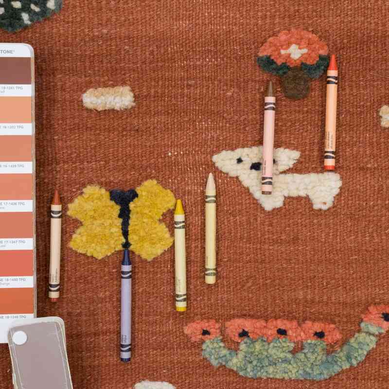 Yeni Kök Boya El Dokuma Kilim - 111 cm x 135 cm - K0048518