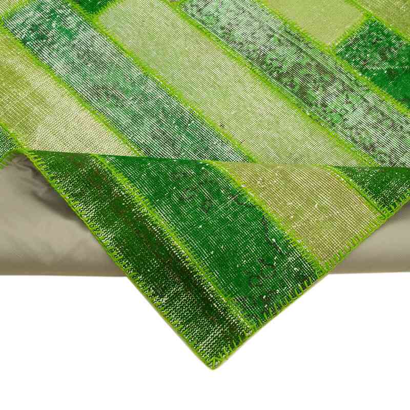 Yeşil Boyalı Patchwork Halı - 247 cm x 307 cm - K0051226