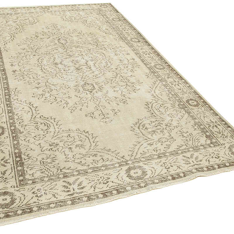 Vintage Turkish Hand-Knotted Rug - 5' 9" x 9' 5" (69" x 113") - K0055573