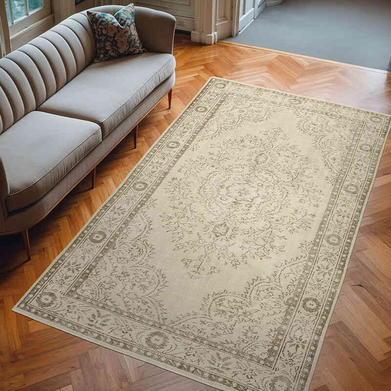 Vintage Turkish Hand-Knotted Rug - 5' 9" x 9' 5" (69" x 113") - K0055573