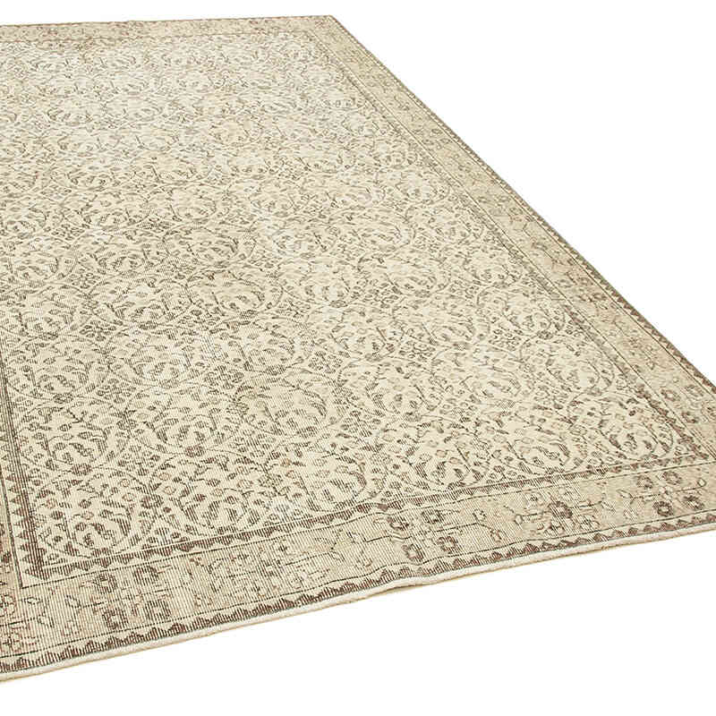 Vintage Turkish Hand-Knotted Rug - 5' 7" x 9' 4" (67" x 112") - K0055576
