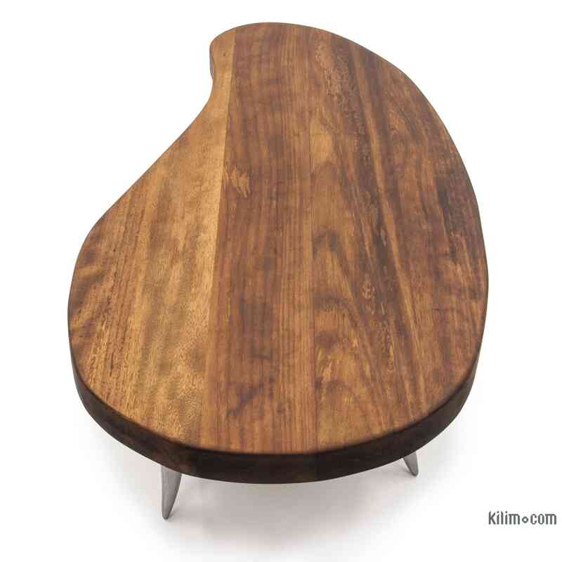 Mesa de centro de madera maciza de iroko con patas de aluminio fundido - K0056397