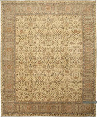 Yeni El Dokuma Uşak Halısı - 373 cm x 460 cm