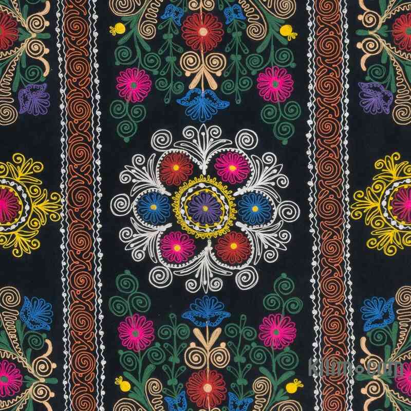 Vintage Uzbek Suzani - K0056870