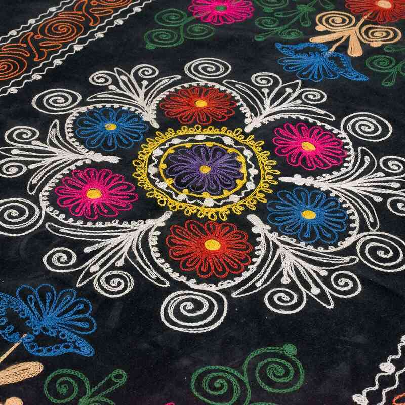 Vintage Uzbek Suzani - K0056870