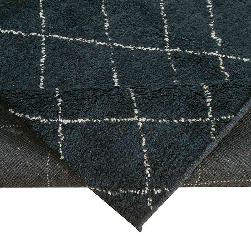 New Moroccan Style Hand-Knotted Tulu Rug - 5' 2" x 7'  (62" x 84") - K0057030