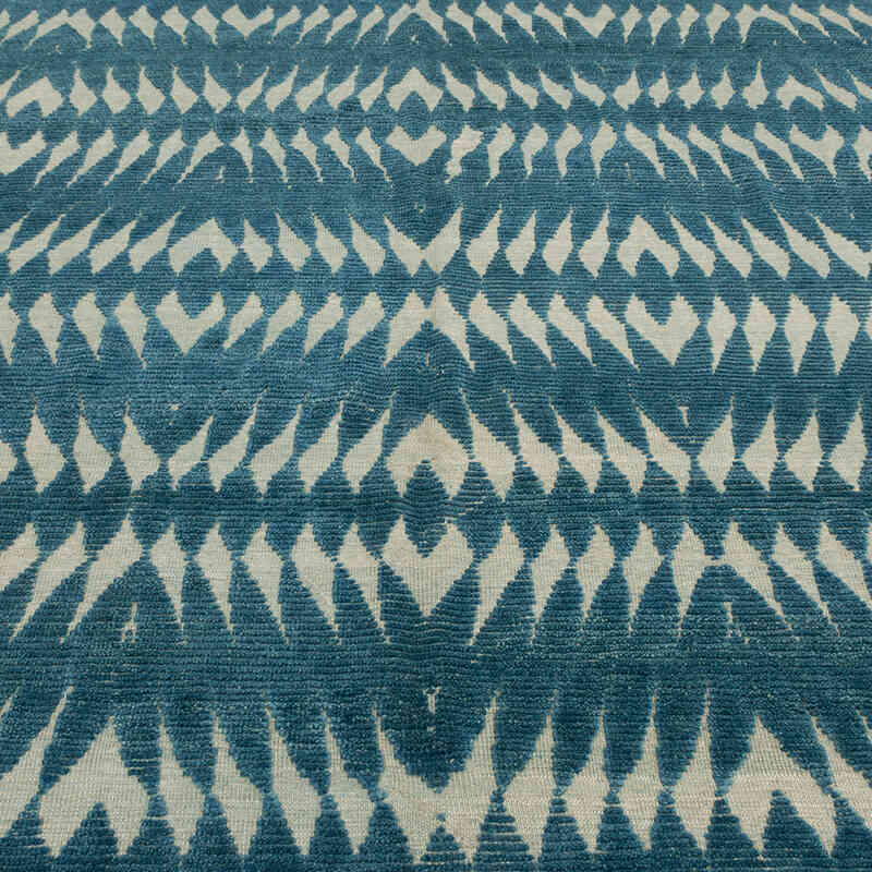 New Hand-Knotted Rug - 8'  x 10' 1" (96" x 121") - K0057039