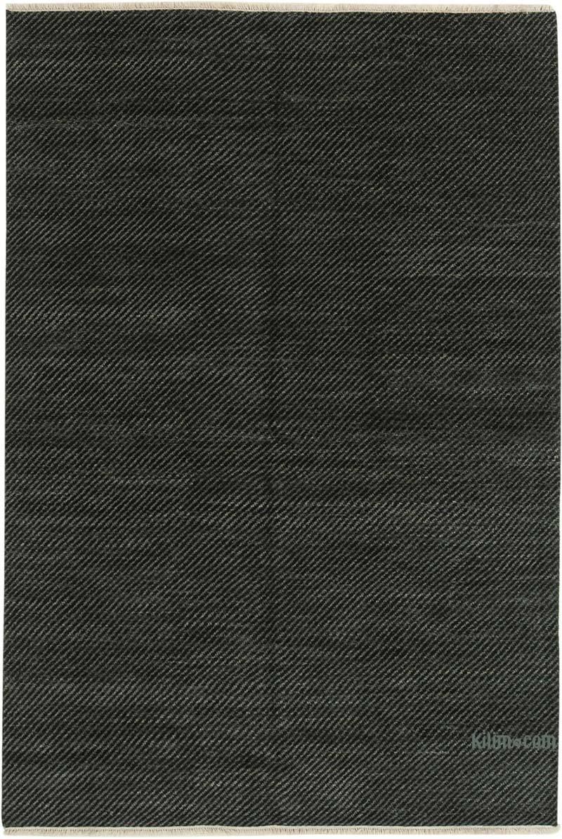 New Hand-Knotted Rug - 5' 7" x 8' 1" (67" x 97") - K0057111