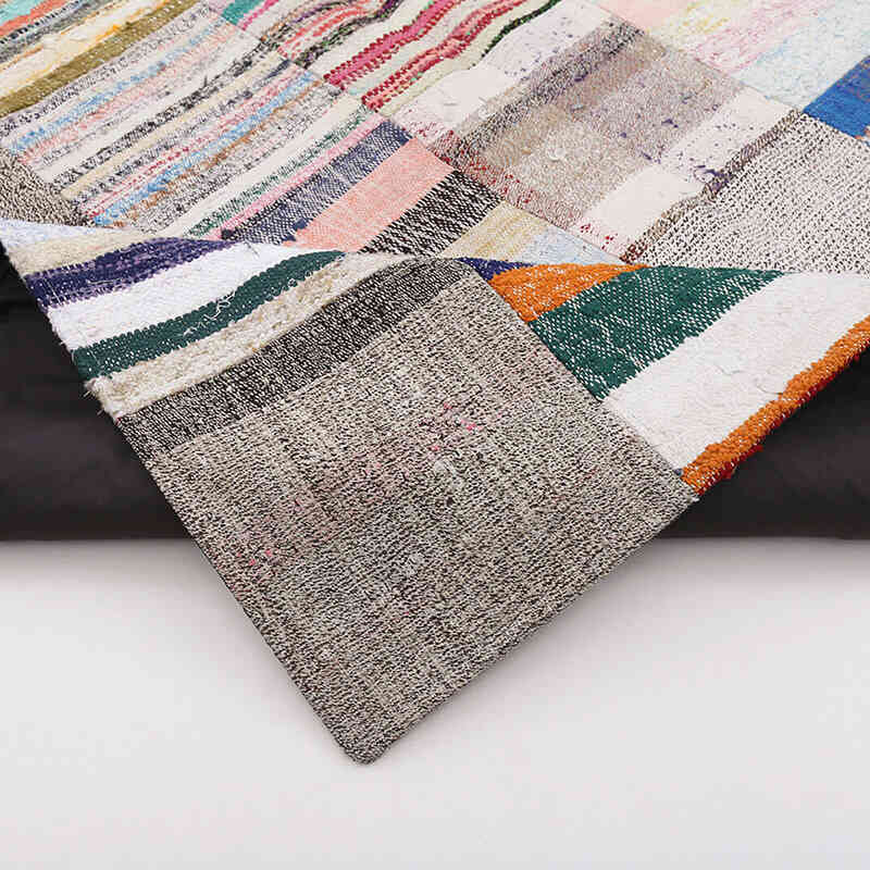 Multicolor Patchwork Kilim Rug - 6' 7" x 9' 11" (79" x 119") - K0058233
