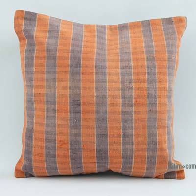 Kilim Pillow Cover - 1' 8" x 1' 8" (20" x 20")