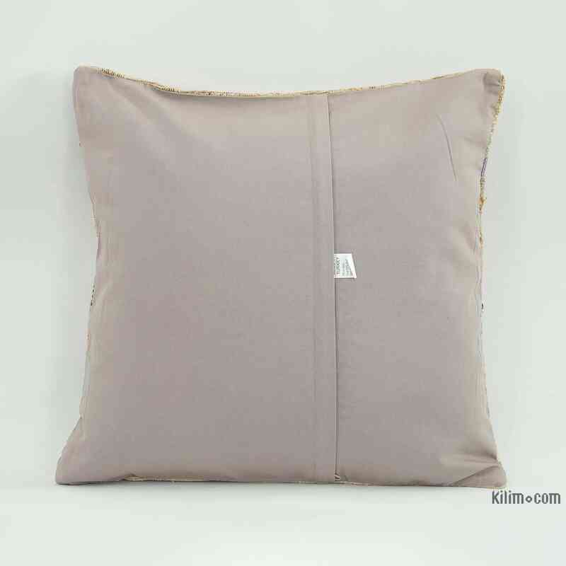 Kilim Pillow Cover - 1' 8" x 1' 8" (20" x 20") - K0058753