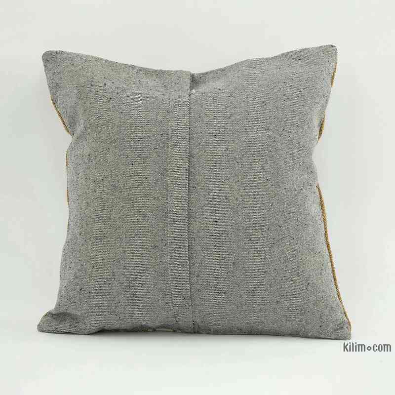 Kilim Pillow Cover - 1' 8" x 1' 8" (20" x 20") - K0058772