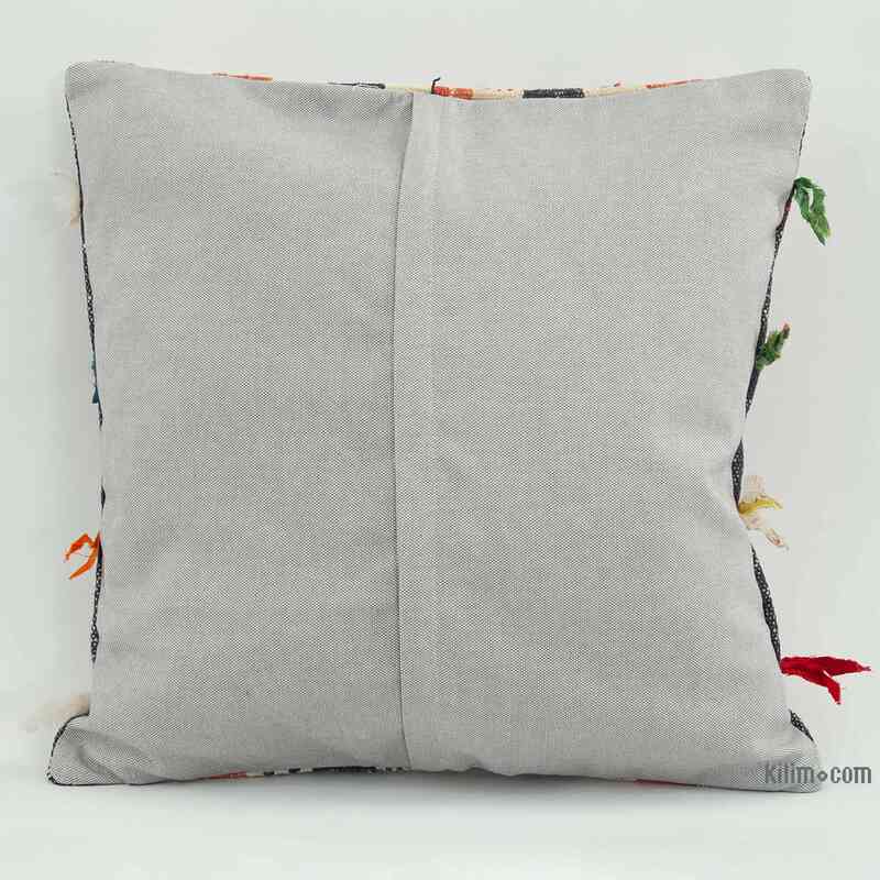 Kilim Pillow Cover - 1' 8" x 1' 8" (20" x 20") - K0058842