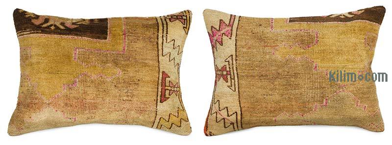 Turkish Pillow Covers - 2' 4" x 1' 8" (28" x 20") - K0059087