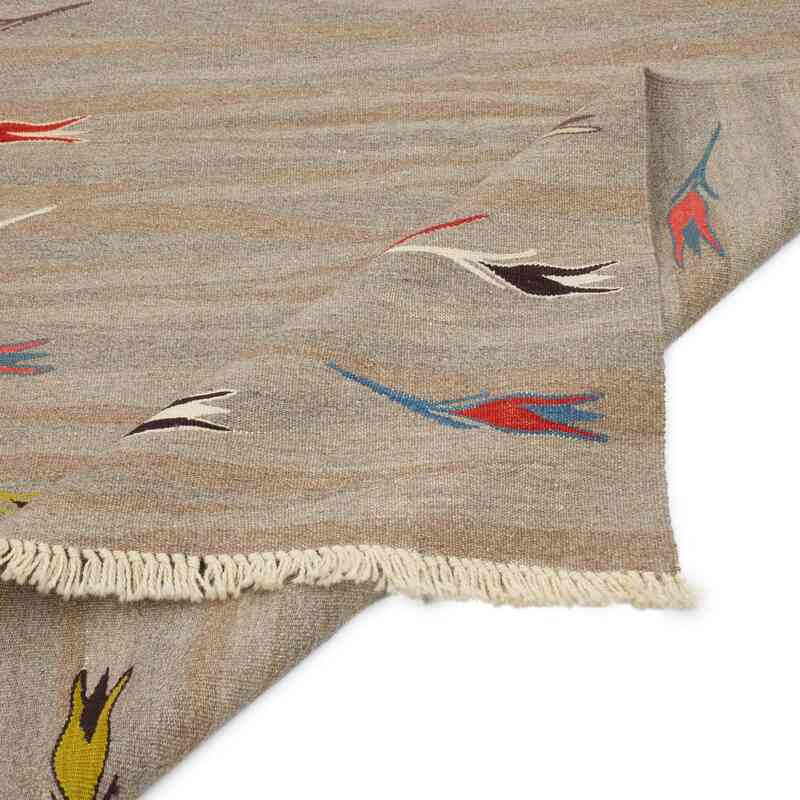 New Handwoven Turkish Kilim Rug - 4'  x 5' 10" (48" x 70") - K0059548