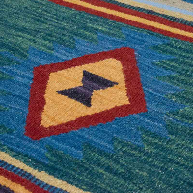 New Handwoven Turkish Kilim Rug - 4'  x 6' 3" (48" x 75") - K0059550