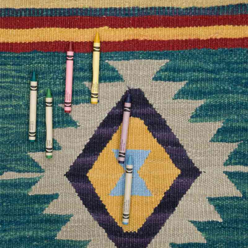 New Handwoven Turkish Kilim Rug - 4'  x 6' 3" (48" x 75") - K0059550
