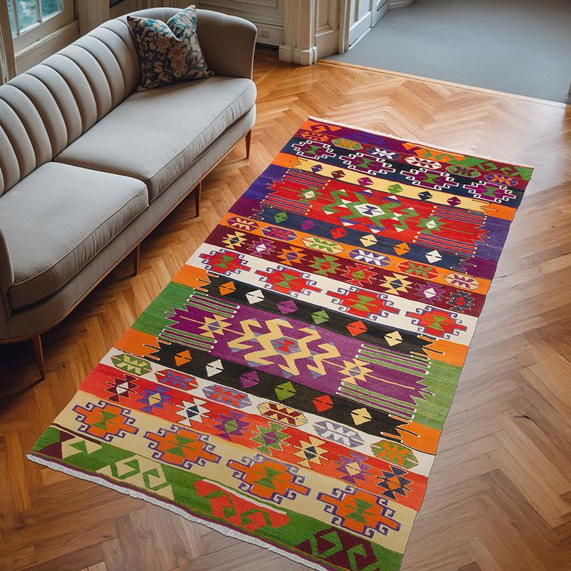 Vintage Corum Kilim Rug - 5' 2" x 9' 6" (62" x 114") - K0060297