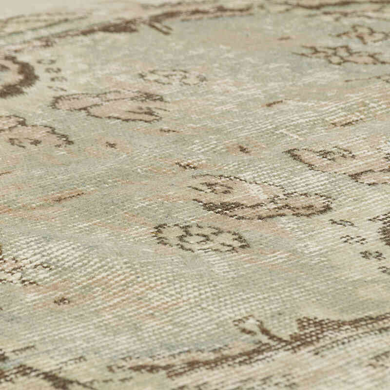 Vintage Turkish Hand-Knotted Rug - 5' 7" x 8' 8" (67" x 104") - K0060325