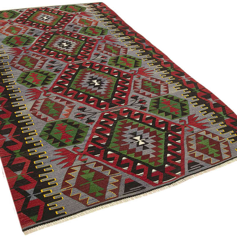 Vintage Turkish Kilim Rug - 5' 3" x 9' 6" (63" x 114") - K0060479