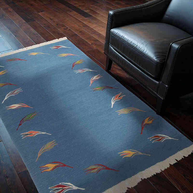New Handwoven Turkish Kilim Rug - 4'  x 5' 11" (48" x 71") - K0061017
