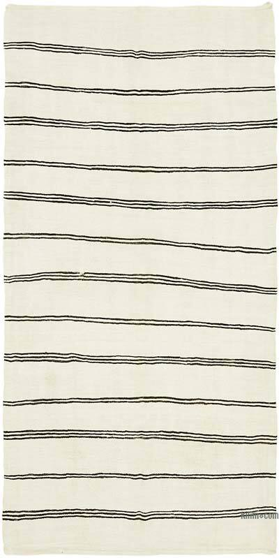Vintage Anatolian Hemp Kilim Rug - 5' 10" x 11' 6" (70" x 138")
