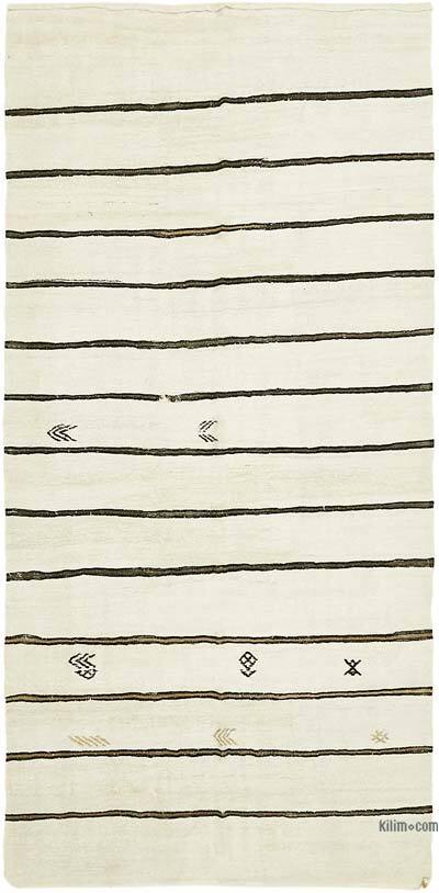Beige Vintage Anatolian Hemp Kilim Rug - 5' 10" x 11' 11" (70" x 143")