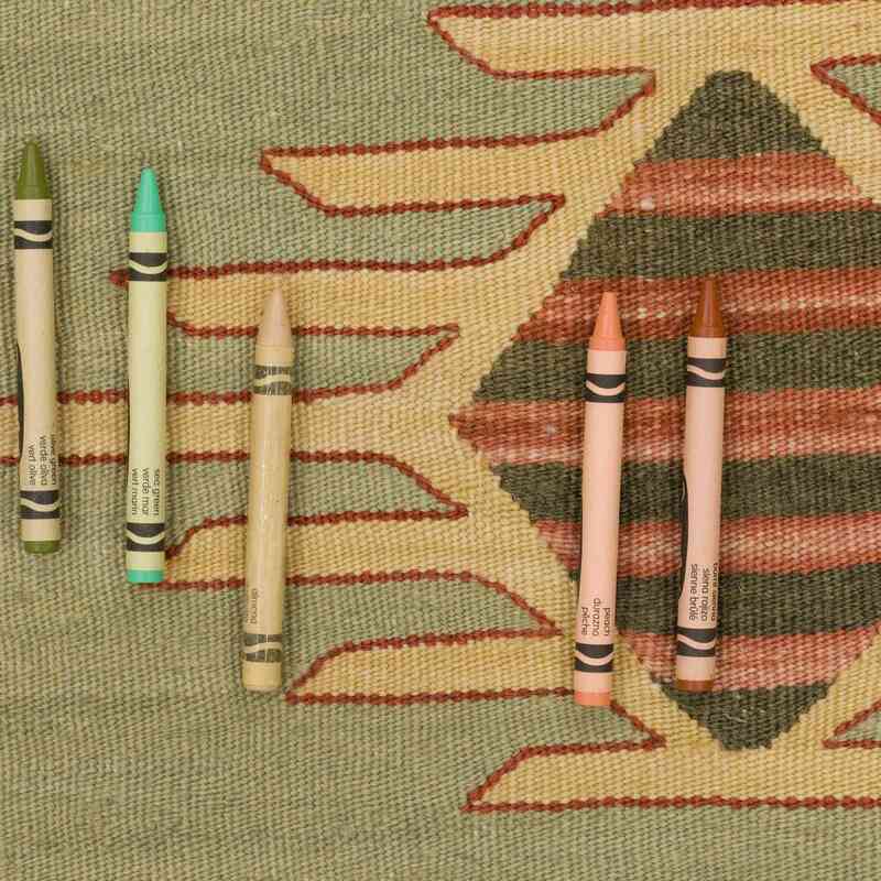 New Handwoven Turkish Kilim Runner - 2' 4" x 6' 9" (28" x 81") - K0061674